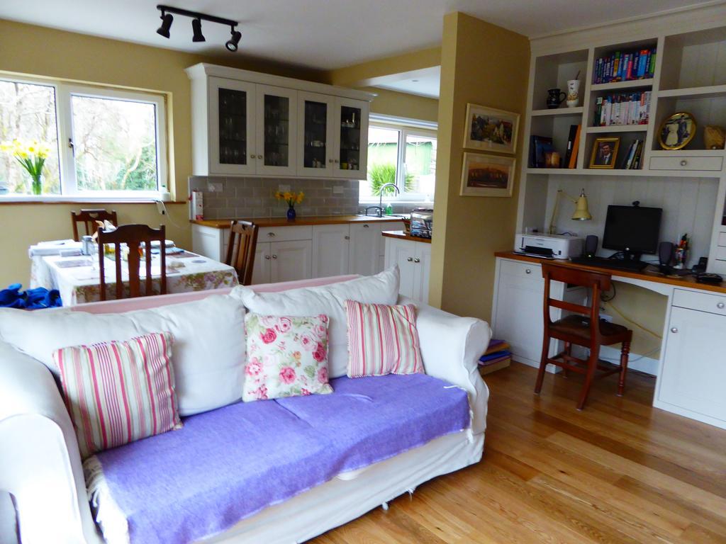 Camillaun Lodge With Lough Corrib Boat Hire Oughterard Bagian luar foto